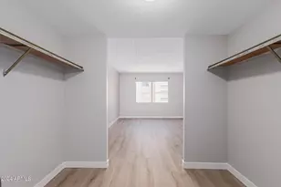 7930 E Camelback Rd, Scottsdale, AZ 85251 - Photo 21