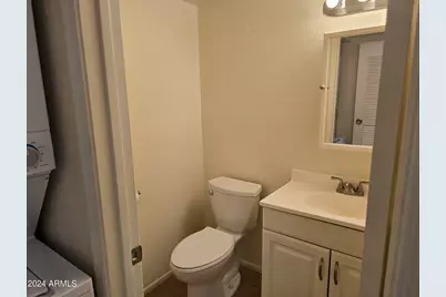 4747 N 14th Street #J, Phoenix, AZ 85014 - Photo 13