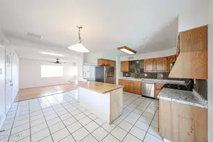 3408 W Port Au Prince Ln, Phoenix, AZ 85053 - Photo 23