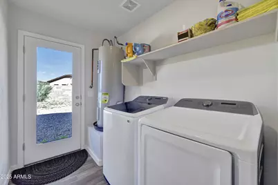 466 Baskin Drive, Morristown, AZ 85342 - Photo 11