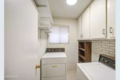 10240 W Concord Avenue, Sun City, AZ 85351 - Photo 19