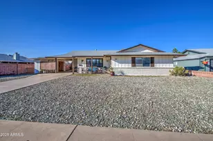 10240 W Concord Ave, Sun City, AZ 85351 - Photo 25