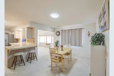10240 W Concord Avenue, Sun City, AZ 85351 - Photo 7