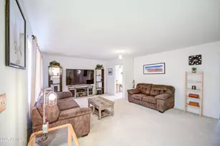 10240 W Concord Ave, Sun City, AZ 85351 - Photo 29