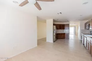 9013 N 14th St, Phoenix, AZ 85020 - Photo 5