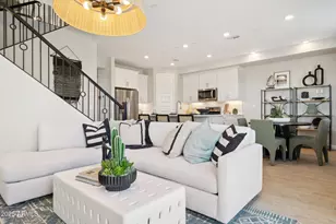 5878 E Zachary Dr, Phoenix, AZ 85054 - Photo 3