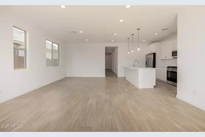 5335 W Las Palmaritas Drive, Glendale, AZ 85302 - Photo 7