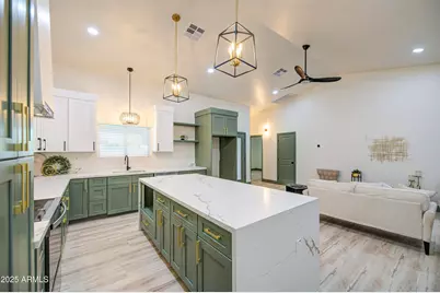 5416 W Myrtle Avenue, Glendale, AZ 85301 - Photo 9