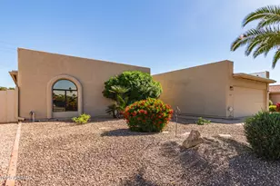 26601 S Saddletree Dr, Sun Lakes, AZ 85248 - Photo 5