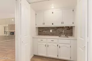 26601 S Saddletree Dr, Sun Lakes, AZ 85248 - Photo 15