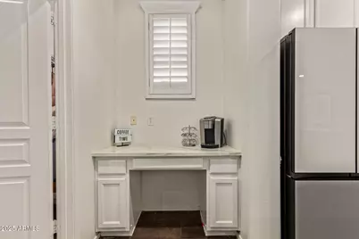 7411 S 25th Drive, Phoenix, AZ 85041 - Photo 19