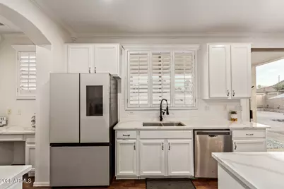 7411 S 25th Drive, Phoenix, AZ 85041 - Photo 15