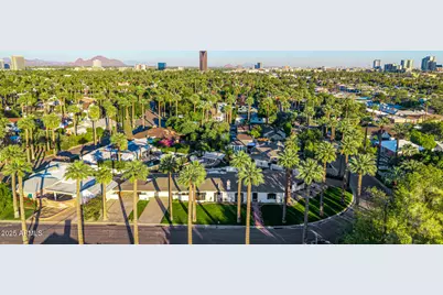 1625 Palmcroft Way SW, Phoenix, AZ 85007 - Photo 135