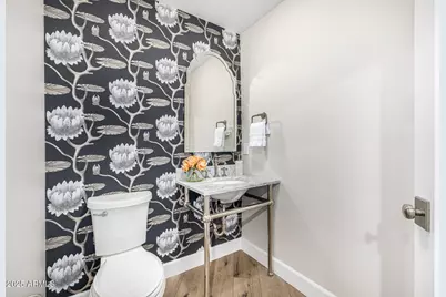 1625 Palmcroft Way SW, Phoenix, AZ 85007 - Photo 11