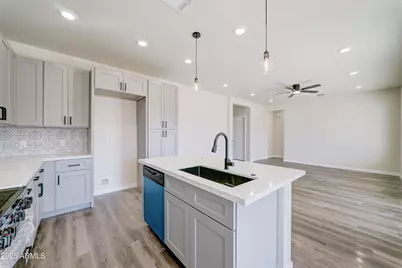 12503 W Cabrillo Drive, Arizona City, AZ 85123 - Photo 7