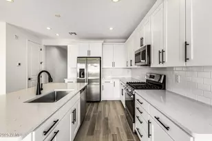 5337 W Royal Palm Rd, Glendale, AZ 85302 - Photo 5