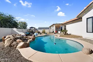 907 E Carlise Rd, Phoenix, AZ 85086 - Photo 37