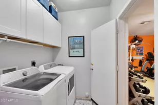 907 E Carlise Rd, Phoenix, AZ 85086 - Photo 35