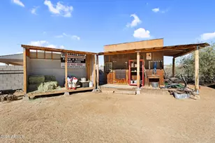 907 E Carlise Rd, Phoenix, AZ 85086 - Photo 53