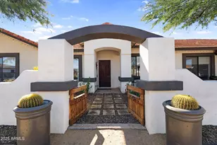 907 E Carlise Rd, Phoenix, AZ 85086 - Photo 3