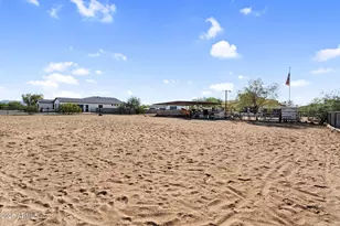 907 E Carlise Rd, Phoenix, AZ 85086 - Photo 45