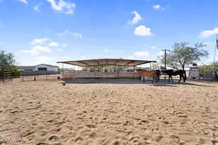 907 E Carlise Rd, Phoenix, AZ 85086 - Photo 47