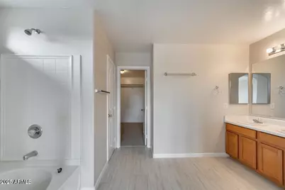 7265 W Gardenia Avenue, Glendale, AZ 85303 - Photo 17