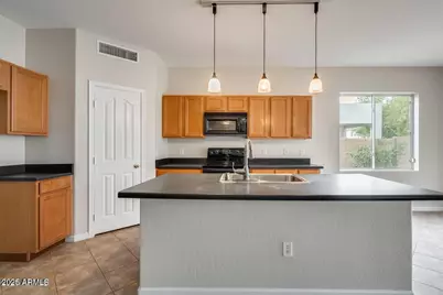 7265 W Gardenia Avenue, Glendale, AZ 85303 - Photo 9