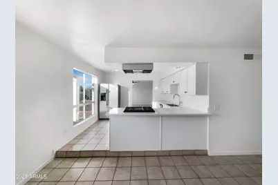 4244 E Saint Catherine Avenue, Phoenix, AZ 85042 - Photo 11