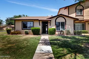 3012 W Bethany Home Rd, Phoenix, AZ 85017 - Photo 1