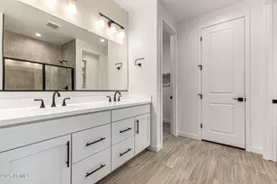 5423 W Royal Palm Rd, Glendale, AZ 85302 - Photo 13