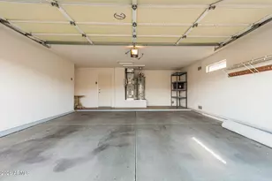 16525 W Arroyo Ct, Surprise, AZ 85374 - Photo 25