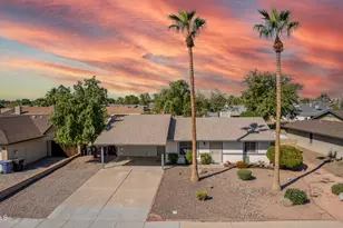 2214 E Frye Rd, Chandler, AZ 85225 - Photo 1