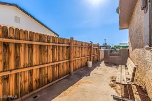 616 W Mobile Ln, Phoenix, AZ 85041 - Photo 25