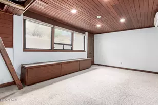 5275 N Camelhead Rd, Phoenix, AZ 85018 - Photo 41