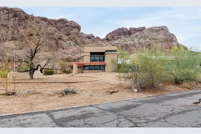 5275 N Camelhead Road, Phoenix, AZ 85018 - Photo 3