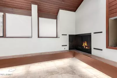 5275 N Camelhead Road, Phoenix, AZ 85018 - Photo 13