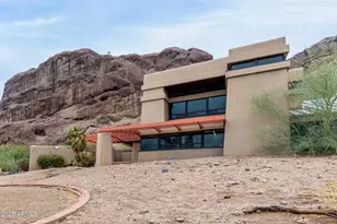 5275 N Camelhead Rd, Phoenix, AZ 85018 - Photo 7