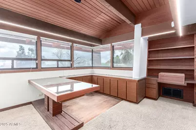 5275 N Camelhead Road, Phoenix, AZ 85018 - Photo 17