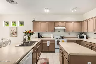 6972 S Nantucket St, Chandler, AZ 85249 - Photo 11