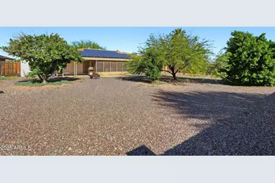 9201 W Long Hills Drive, Sun City, AZ 85351 - Photo 23