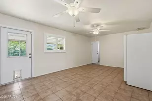 9201 W Long Hills Dr, Sun City, AZ 85351 - Photo 29