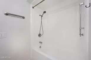 9201 W Long Hills Dr, Sun City, AZ 85351 - Photo 15