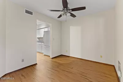 5750 N 10th Street #5, Phoenix, AZ 85014 - Photo 15