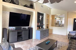 629 E Redondo Dr, Gilbert, AZ 85296 - Photo 9