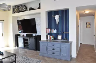 629 E Redondo Dr, Gilbert, AZ 85296 - Photo 3