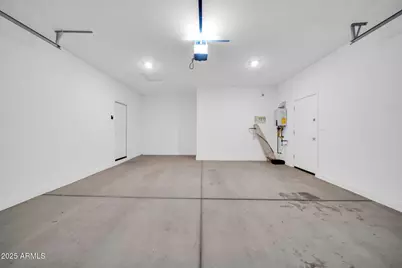 17557 W Madison Street, Goodyear, AZ 85338 - Photo 23