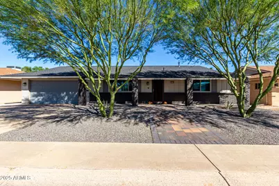 10316 W Salem Drive, Sun City, AZ 85351 - Photo 1