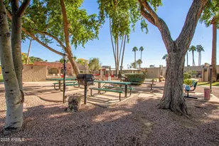 1320 E Bethany Home Rd, Phoenix, AZ 85014 - Photo 27