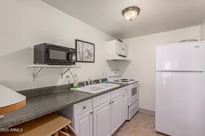 1320 E Bethany Home Road #54, Phoenix, AZ 85014 - Photo 31